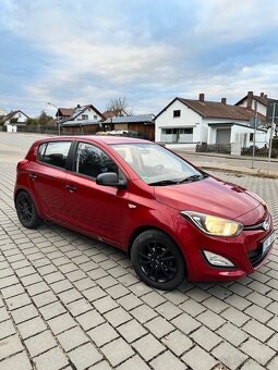 Hyunai i20 2014 - 92000 km, jeden majitel - 2