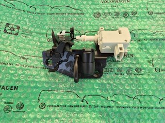 Škoda Fabia I západka zámku kufru - 2