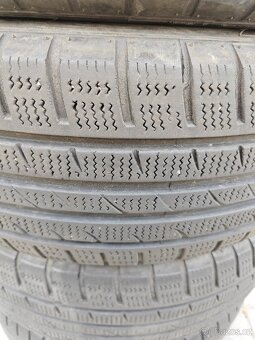 Zimní pneu Superia Bluewin 195/65 R15 Sada 4x - 2