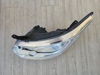 Přední levé světlo Ford Transit Mk.8 - 2