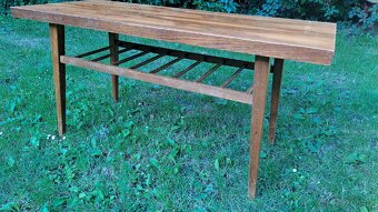 Retro konferencni stolek - 2