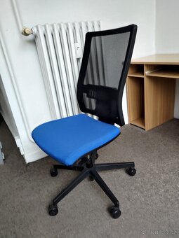7 krát kancelářká židle RIMM - 2