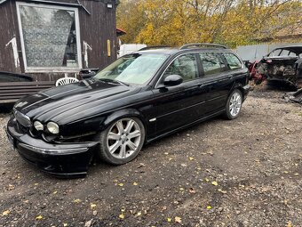 Jaguar X-type 2.5i V6 143kw AWD ND - 2