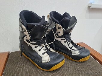 Boty na snowboard - 2