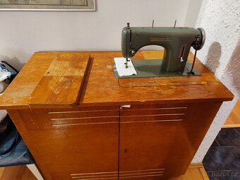 Šicí stroj Minerva - 2