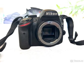 Nikon D3200 - 2