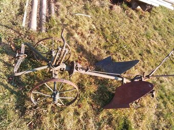 Prodám koňský pluh a navijak - 2