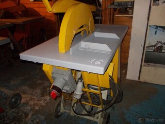 Cirkulárka s kolébkou - 2