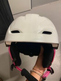 Helma na lyže/brusle - 2