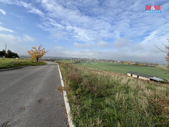 Prodej pozemku k bydlení, 2623 m², Charvatce - 2