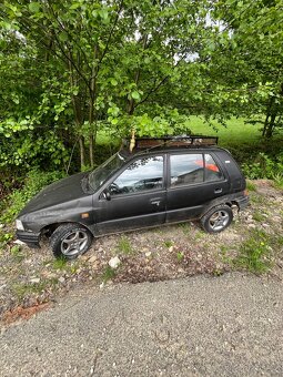 Daihatsu charade - 2