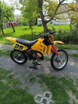 Suzuki TS/rm 125 - 2