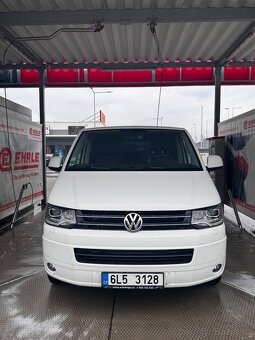 VW T5 Multivan 2.0 TDI DSG 4Motion - 2