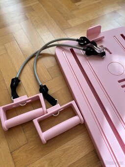 Pilates reformer - 2