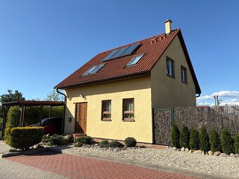 Prodej rodinný dům CP 343 m2 s garáží, zděnou pergolou a zah - 2
