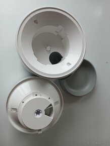 Automatické krmítko dávkovač granulí pro kočky psy - 2