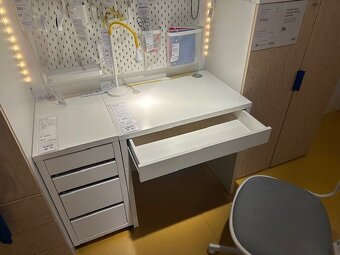 prodám stolek IKEA - 2