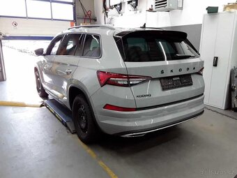 Škoda Kodiaq Sportline 4x4 2.0 TDI DSG - 2