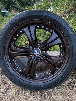Kola bmw - 2