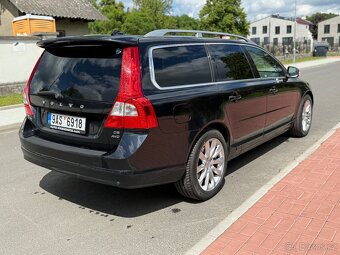 Volvo V70 D5 AWD - 2