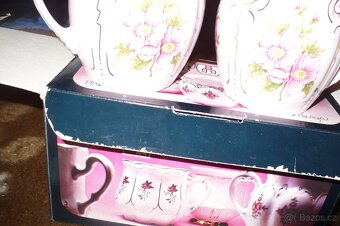 hrnečky růžový porcelán - 2