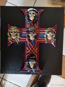Skříňka guns n roses - 2