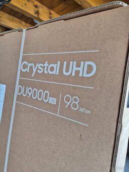 Nová televize Samsung 98" (247 cm) Crystal UHD DU9072U - 2