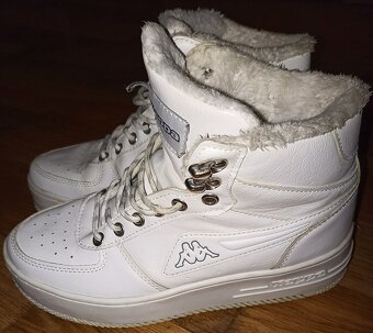 BÍLÉ VYSOKÉ ZIMNÍ TENISKY - KAPPA - VEL.37======== - 2