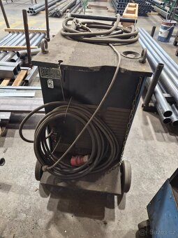 Svářečka s podavačem drátu Kühtreiber KIT 400 - 2