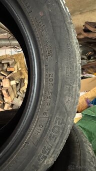 Pneu MICHELIN 205/55/16 - 5mm - 2