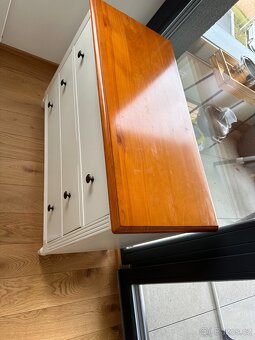 2x Bílá komoda z masivu SOB nábytek Swedish Blond - 2