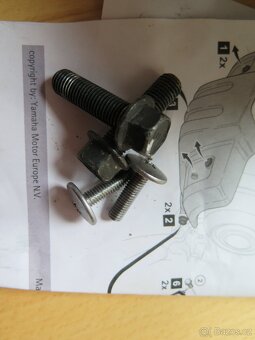 kryt pod motor orig. Yamaha XT660Z,robustní plast,neprasklý - 2