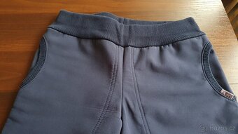 Zimní softshellové kalhoty vel. 146/152 - UNI - 2