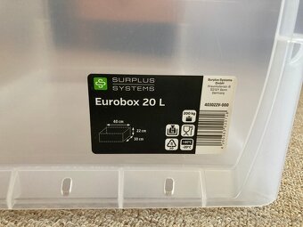 Euroboxy průhledné 40×30×22 20 l s víkem - 2
