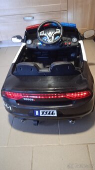Elektrické autíčko 12v - 2