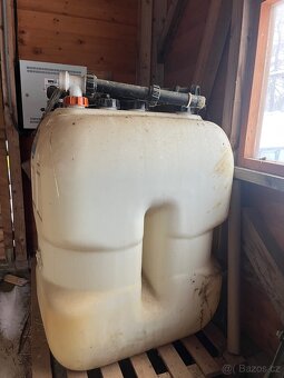 Nadrž na naftu - 2