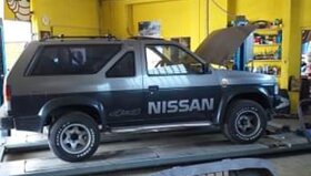 Nissan Terrano 1 - 2