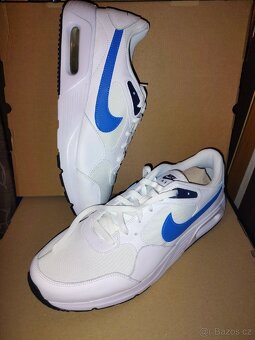 Tenisky Nike 49 nadmerné - 2
