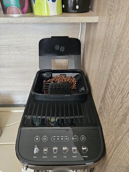 Kávovar delonghi - 2