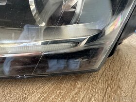 Světlo AUDI Q3 - 2