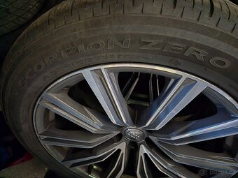 Originál AUDI Q8 R21 alu 285/45 R21 5x112 letní - 2