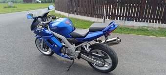 Suzuki SV 650s v TP 25kW (A2) - 2