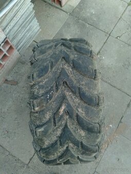CST 25x10-12 - 2