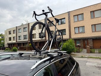 Nosič kol na střechu - Hakr Speed Profi - 2