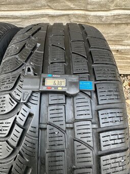 Použité zimní pneu: 235/45/R18 - 2 kusy - 2