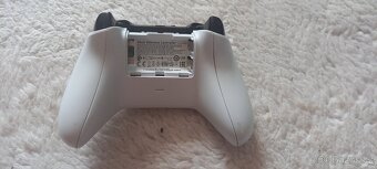 Prodám ovladač pro XBOX ONE na ND - 2
