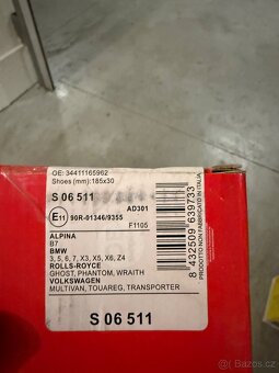 BMW E46 BREMBO Sada brzdových čelistí, parkovací brzda - 2