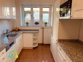 Pronájem bytu 4+1, 100m², Praha - Střešovice, ev.č. 00793-1 - 2