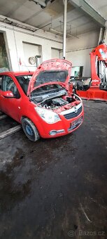 Opel agila - 2
