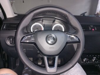 ŠKODA LOGO do volantu 43mm CHROM / 46mm FAREBNE. - 2